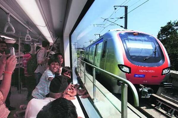 19,000 commuters use WhatsApp e-ticketing facility for Mumbai Metro One