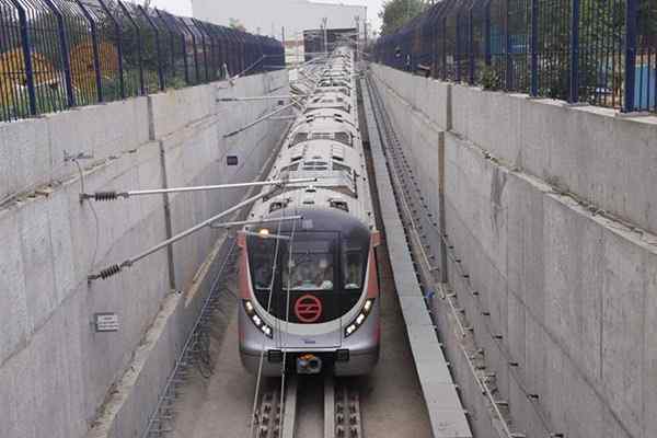 Tunneling work completed on Krishna Park Extn Line of Delhi Metro Phase 4