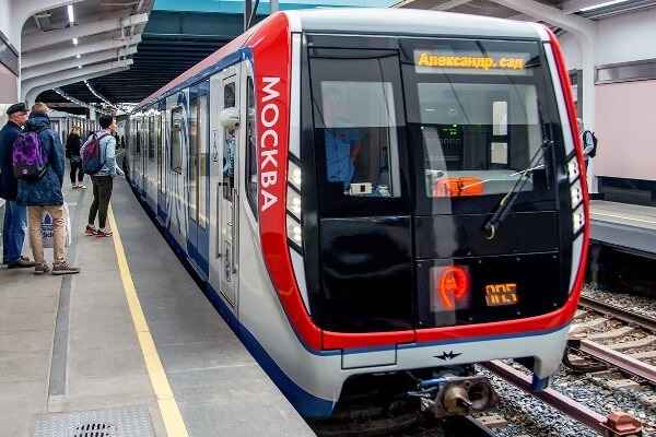 Moscow Metro launches World's longest metro circle line - Big Circle Line 11