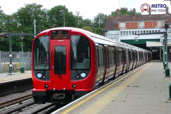 TfL celebrates 25th Anniversary of the Jubilee Line Metro Extension