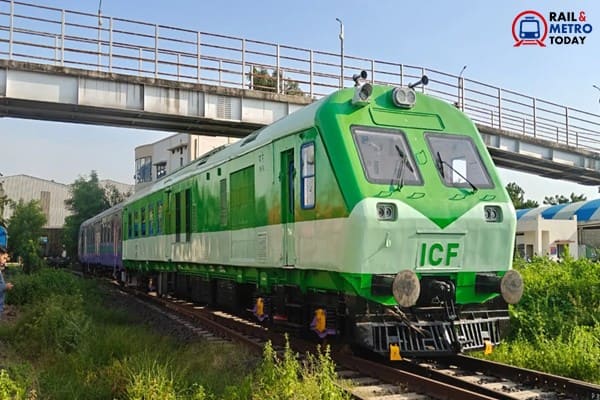 India’s First LNG-Powered Train Flagged Off from Sabarmati, Gujarat